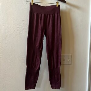 Pink seamless leggings